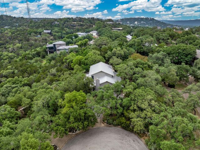 2009 S Oak Canyon RD, Austin, TX 78746