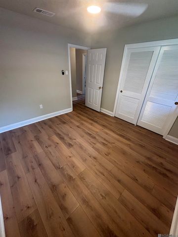 865 Seyburn Ct, Baton Rouge, LA 70808