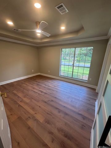 865 Seyburn Ct, Baton Rouge, LA 70808