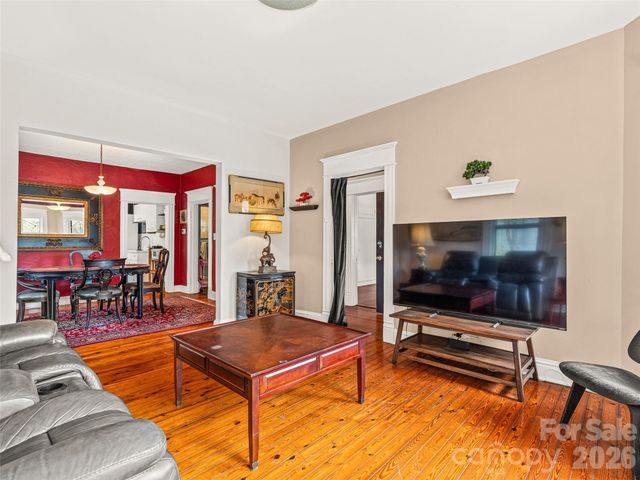 7 Montford Park Place, Asheville, NC 28801