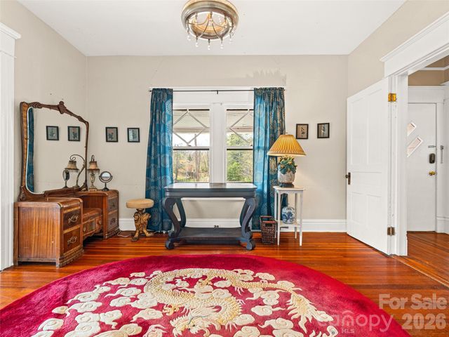 7 Montford Park Place, Asheville, NC 28801