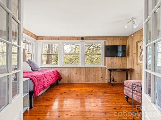 7 Montford Park Place, Asheville, NC 28801
