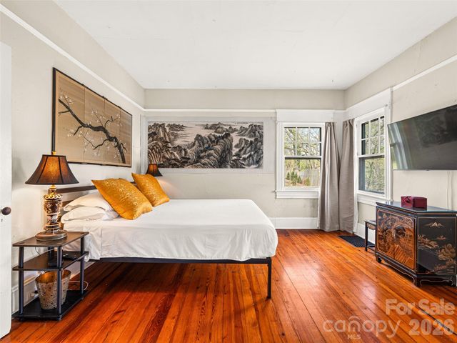 7 Montford Park Place, Asheville, NC 28801