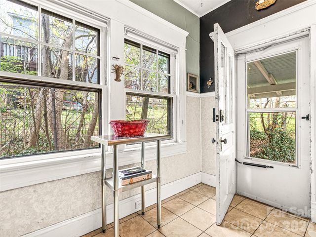 7 Montford Park Place, Asheville, NC 28801