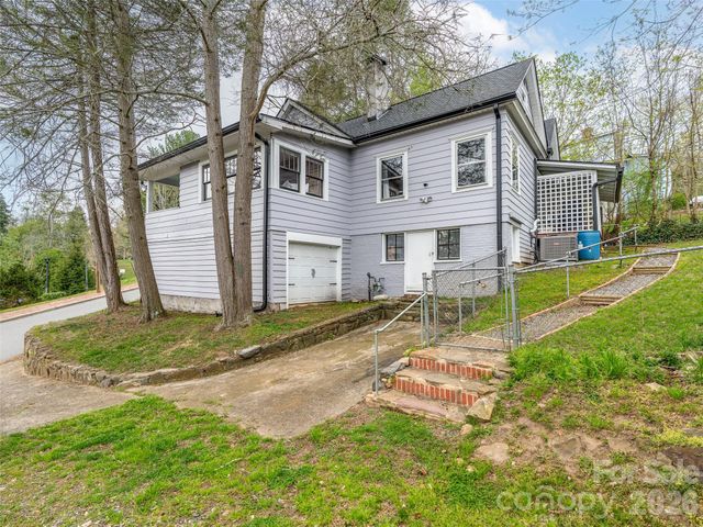 7 Montford Park Place, Asheville, NC 28801