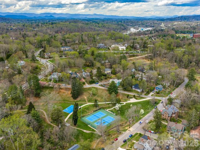 7 Montford Park Place, Asheville, NC 28801