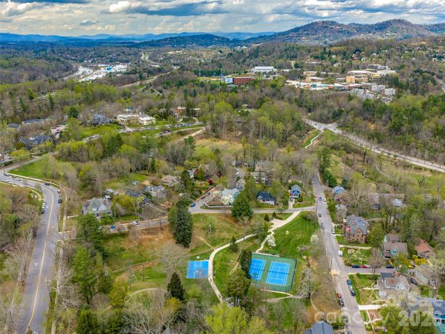 7 Montford Park Place, Asheville, NC 28801