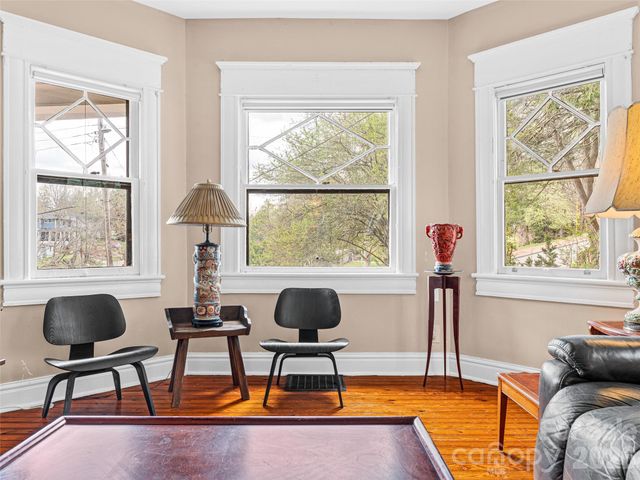 7 Montford Park Place, Asheville, NC 28801