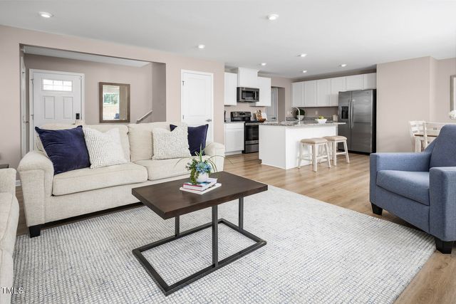 586 Camaro Rift Trail, Wendell, NC 27591