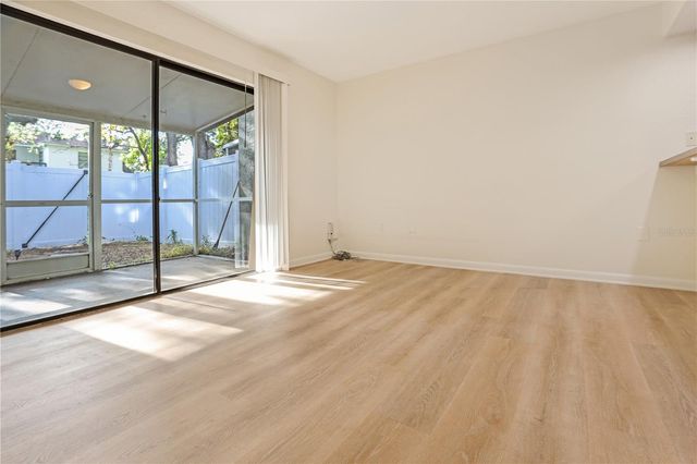 4946 25TH STREET W 102, Bradenton, FL 34207