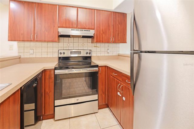 4946 25TH STREET W 102, Bradenton, FL 34207