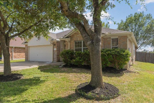 1553 Amberwood LOOP, Kyle, TX 78640