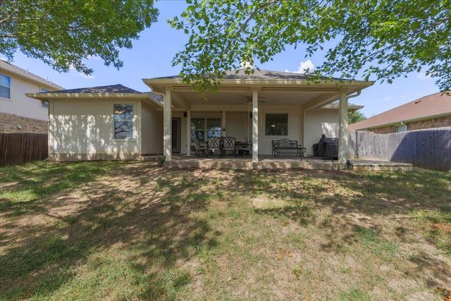 1553 Amberwood LOOP, Kyle, TX 78640