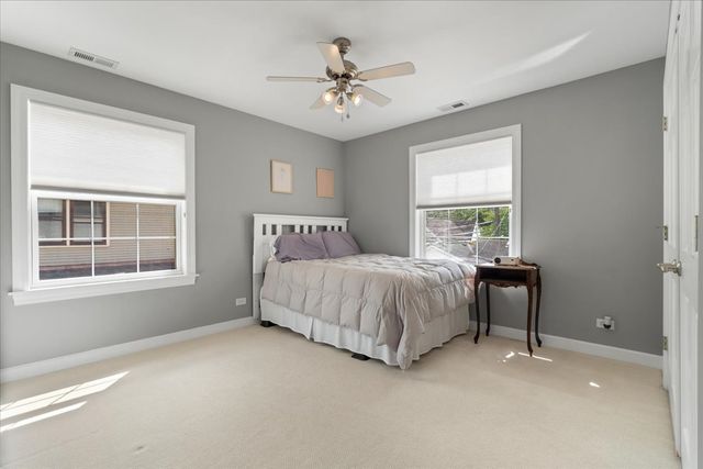 7315 W Lunt Avenue, Chicago, IL 60631