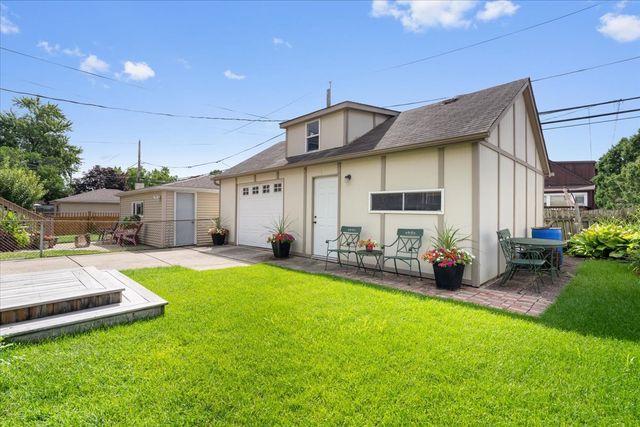 7315 W Lunt Avenue, Chicago, IL 60631