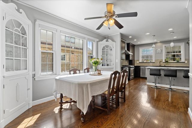 7315 W Lunt Avenue, Chicago, IL 60631