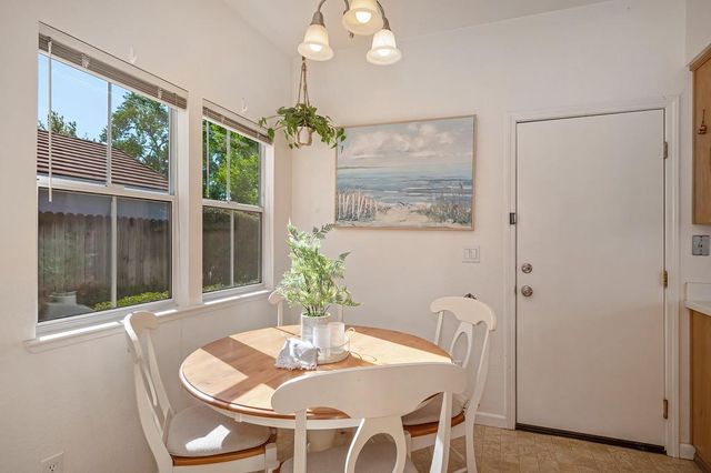 106 Pascoe Ct, Folsom, CA 95630