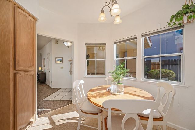 106 Pascoe Ct, Folsom, CA 95630