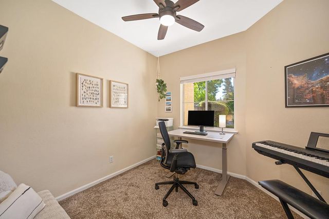 106 Pascoe Ct, Folsom, CA 95630