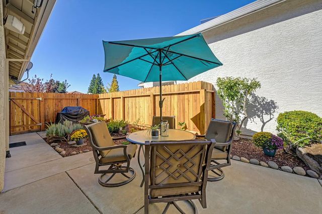 106 Pascoe Ct, Folsom, CA 95630