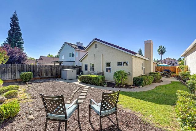106 Pascoe Ct, Folsom, CA 95630