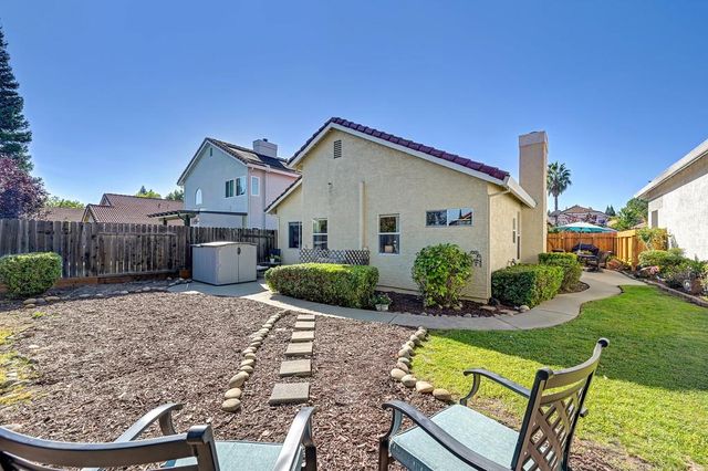 106 Pascoe Ct, Folsom, CA 95630