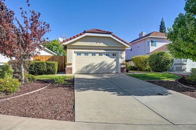 106 Pascoe Ct, Folsom, CA 95630