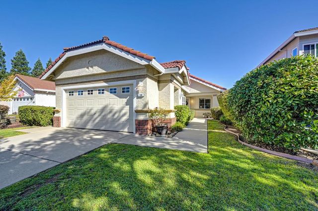 106 Pascoe Ct, Folsom, CA 95630