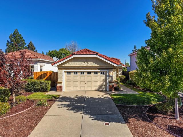 106 Pascoe Ct, Folsom, CA 95630