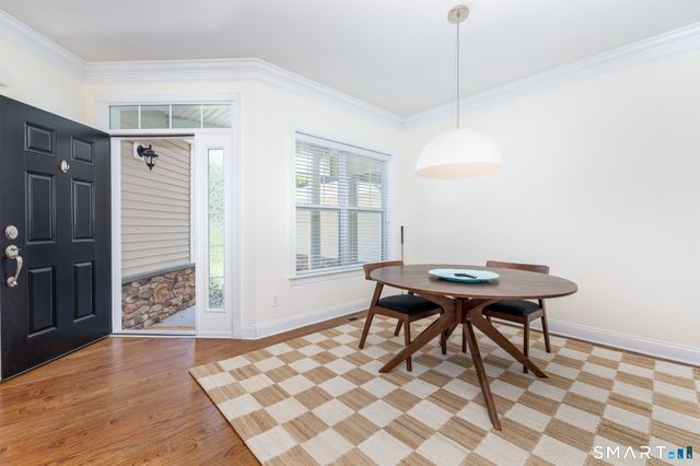6 Lockwood Circle 6, Bethel, CT 06801