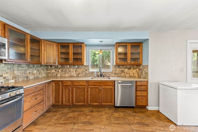 11117 Northstar Way SW, Lakewood, WA 98498