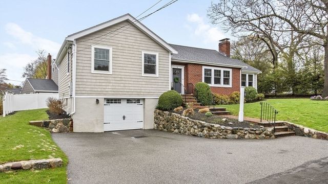 6 Risley Rd 1, Winchester, MA 01890