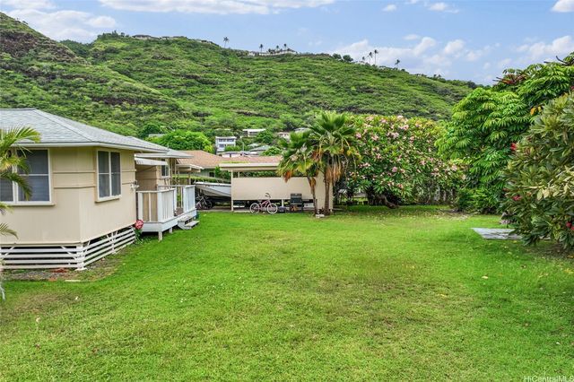 5265 Manauwea Street, Honolulu, HI 96821