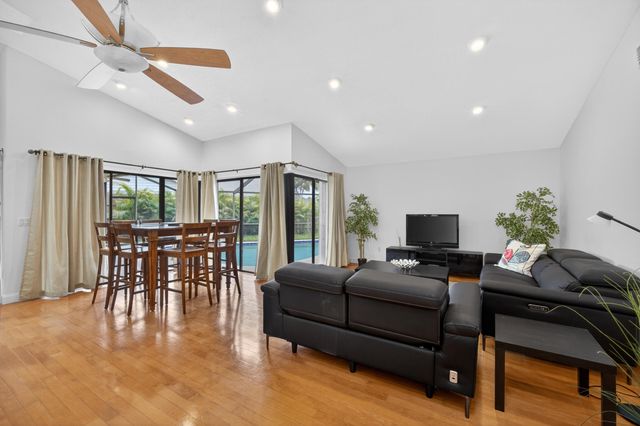1773 WILTSHIRE VILLAGE Drive, Wellington, FL 33414