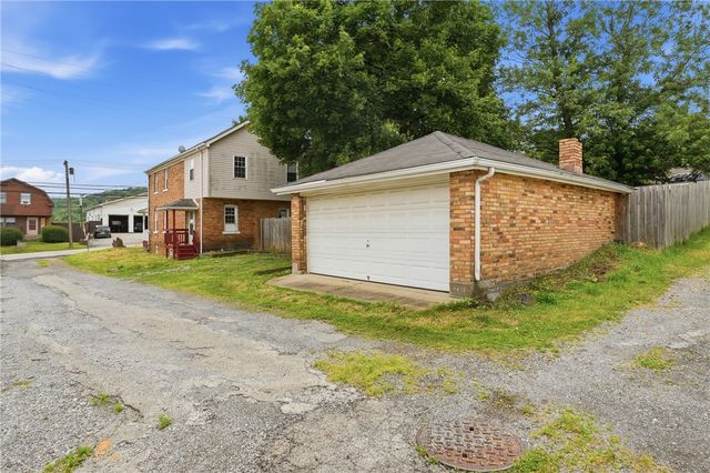 208 37th Street Ext, West Mayfield, PA 15010