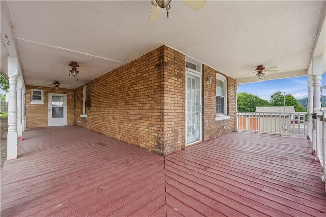 208 37th Street Ext, West Mayfield, PA 15010