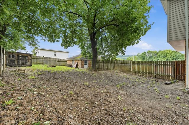 208 37th Street Ext, West Mayfield, PA 15010