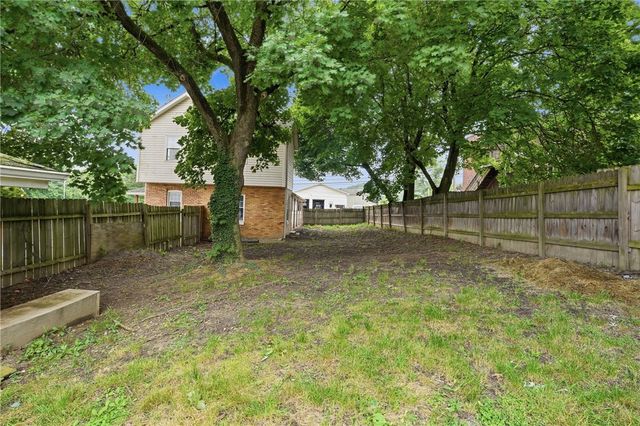 208 37th Street Ext, West Mayfield, PA 15010