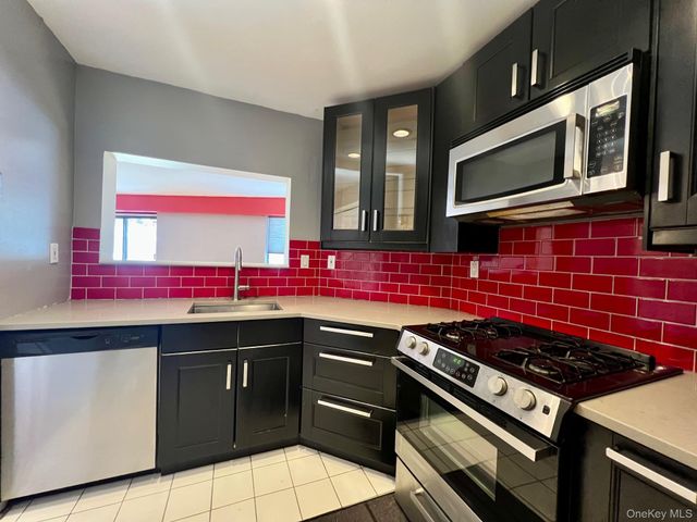 24 Ray Place 1-4, Scarsdale, NY 10583