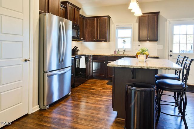 384 Crawford Parkway, Clayton, NC 27520