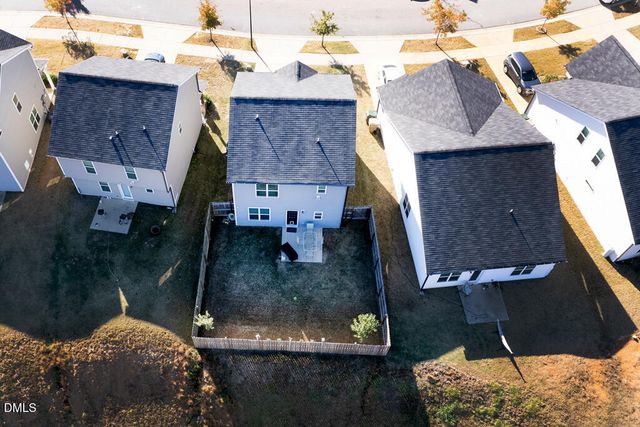 384 Crawford Parkway, Clayton, NC 27520