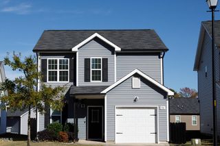 384 Crawford Parkway, Clayton, NC 27520