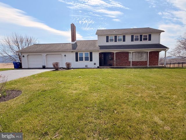 1387 LUTZTOWN RD, Boiling Springs, PA 17007