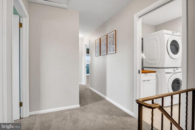 1387 LUTZTOWN RD, Boiling Springs, PA 17007