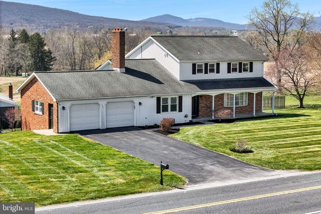 1387 LUTZTOWN RD, Boiling Springs, PA 17007