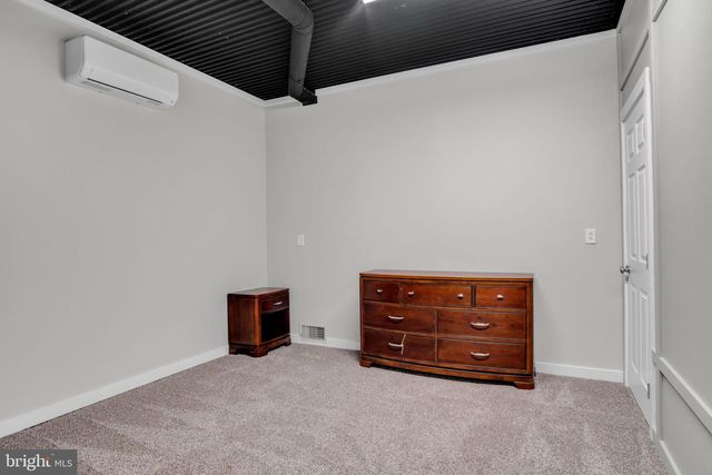 1387 LUTZTOWN RD, Boiling Springs, PA 17007