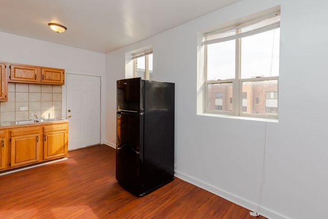 5168 S King Drive 3, Chicago, IL 60615