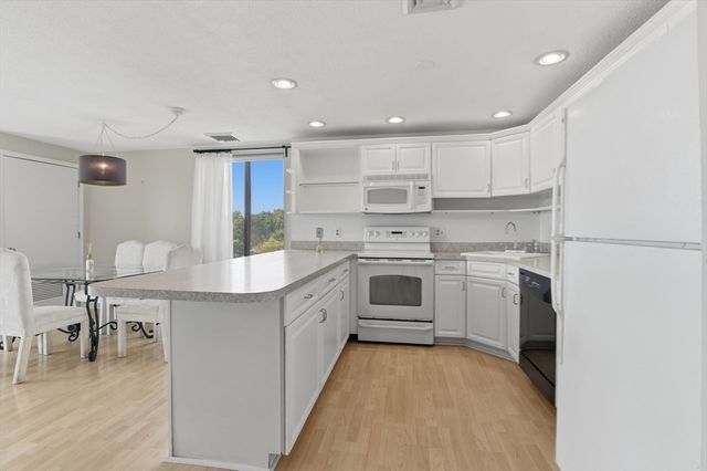 59-65 Valley Street 4B, Medford, MA 02155