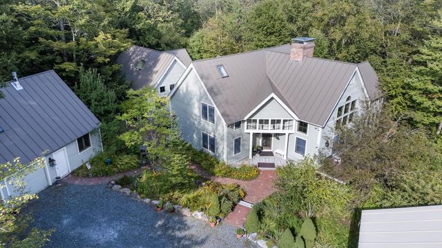 45 Bright Slope Way, Grantham, NH 03753