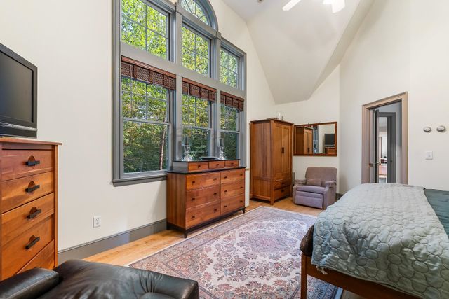 45 Bright Slope Way, Grantham, NH 03753